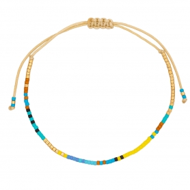 Βραχιόλι λεπτό μακραμέ Boho της Excite Fashion Jewellery, με πολύχρωμες χάντρες. B-110498-4