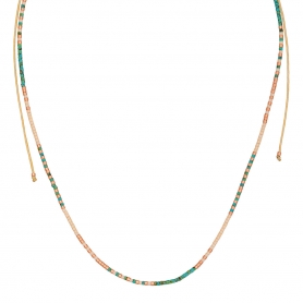 Κολιέ μακραμέ Boho της Excite Fashion Jewellery, με χάντρες σε παστέλ αποχρώσεις. N-110438-55