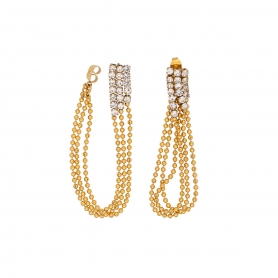 Εντυπωσιακά   σκουλαρίκια  από την Excite Fashion Jewellery με κρεμαστές αλυσιδίτσες  dots και λευκά ζιργκόν  από ανοξείδωτο (δεν μαυρίζει) επιχρυσωμένο ατσάλι. E-YH1543A-G-65