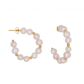 Κρίκοι από την  Excite Fashion Jewellery, με πέρλες και χρυσές μπίλιες, μεσαίου μεγέθους από ανοξείδωτο (δεν μαυρίζει) επιχρυσωμένο ατσάλι. E-YH526A-G-65