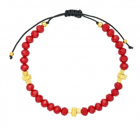 Bραχιόλι με κόκκινες χάνδρες  στολισμένο με ανάγλυφες ροδέλες και κυβάκια  από την Excite Fashion Jewellery. B-1421-05-11-5