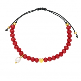 Bραχιόλι με κόκκινες χάνδρες, χρυσή καρδιά, και  κρεμαστό μαργαριτάρι  από την Excite Fashion Jewellery. B-1424-05-11-5