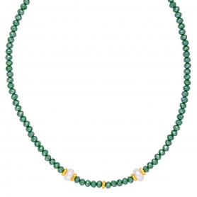 Κολιέ χειροποίητο, με περλίτσες, επίχρυσα στοιχεία, και πράσινες χάνδρες της Excite Fashion Jewellery. K-1430-07-14-66