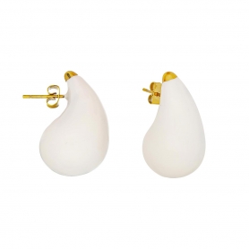 Σκουλαρίκια σταγόνες με λευκό σμάλτο από ανοξείδωτο επιχρυσωμένο ατσάλι, της Excite Fashion Jewellery. E-1700A-WHITE