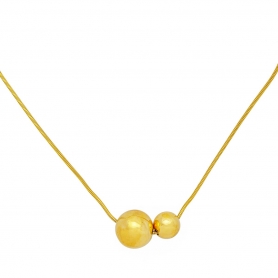 Κολιέ από επιχρυσωμένο ανοξείδωτο ατσάλι, με περαστές ασύμμετρες χρυσές μπίλιες, της Excite Fashion Jewellery. N-709-G