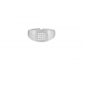 Δαχτυλίδι  σεβαλιέ Excite Fashion Jewellery, τετράγωνο σχέδιο με ανάγλυφες  λεπτομέρειες, στολισμένο με  λευκά ζιργκόν, από επιχρυσωμένο ασήμι 925. D-67-AS-S-13